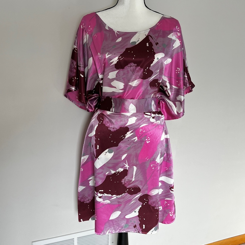 BCBGMAXAZRIA Pink Geometric Abstract Print Boatneck Bell Sleeves Belted Dress